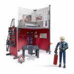 bruder bworld  Feuerwehrstation 1:16, mit Feuerwehrmann,...