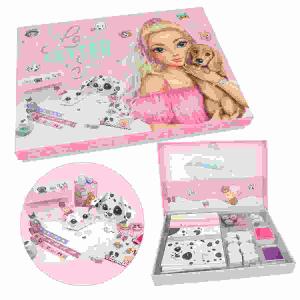 Love Letterset TOPModel  KITTY and DOGGY, Inhalt: 10 Briefblätter, 10 Briefumschläge,, 1 Sticker-Bogen, 1 Herz-Ausstanzer, 1 Abroller mit 4 Tapes,, 7 Stempel, 2 Stempelkissen, 1 Anleitung