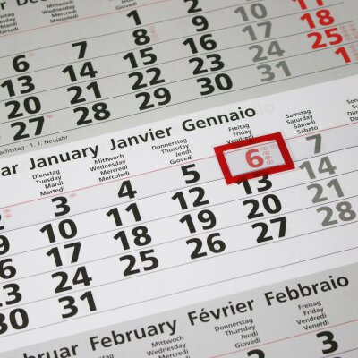 2026 ADINA Fünfmonatskalender schwarz 110x33cm mit Tagesanzeiger in Blockform