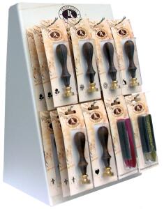 Standardgraph mit 18 SB-Messingsiegeln Ø 20 mm mit Symbolen sowie 6 SB-Packungen Siegelwachs im Display
