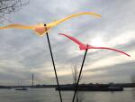 Elliot Lichtzauber Vogel gebogen 48 cm gelb mit 30 cm Stab