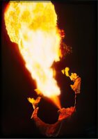 Elliot Pyrofluid 1 l Flüssigkeit zum Feuerspucken