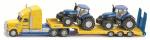 Lkw mit New Holland Traktoren