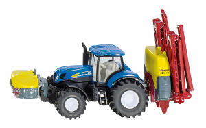 New Holland mit Pflanzenschutzspritze