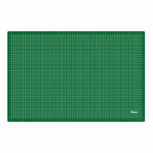 IDENA  Bastel-/Kreativunterlage  Idena 58,5x38,5cm PP, grün mit Zentimetereinteilung, aus Kunststoff