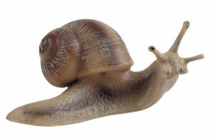 Bullyland Spielfigur  Weinbergschnecke 4,3cm, aus der Themenwelt Wald,, Figurmaße: ca. 4,3 x 8,5 x 5,5 cm (HxBxT),, frei von PVC und Weichmachern, ab 3 Jahren,
