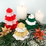 Ursus 7940099 - Bastelset Weihnachten, 26 Blatt in verschiedenen Materialien, Farben und Mustern, ca. 23 x 33 cm, zum Basteln von weihnachtlichen Dekorationen, für zahllose Bastelstunden, bunt