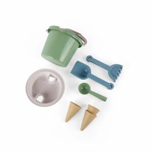 Sandspiel-set Thorbjorn  grün 8teilig, Inhalt: Sandschaufel, Rechen, Sieb Durchmesser 19,9 cm,, Eimer, Eistüten-Sandform, Eislöffel; Material: HD PE, ab 2, Jahren,, dantoy