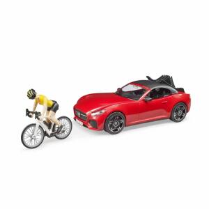bruder Roadster 1:16 rot  mit Rennrad Radfahrerin, und Radfahrerin, abnehmbares Dach und Fahrradträger,, abnehmbare Räder mit verchromten Felgen, 12x29x14cm,, geeignet für Kinder von 4 bis 8 Jahren